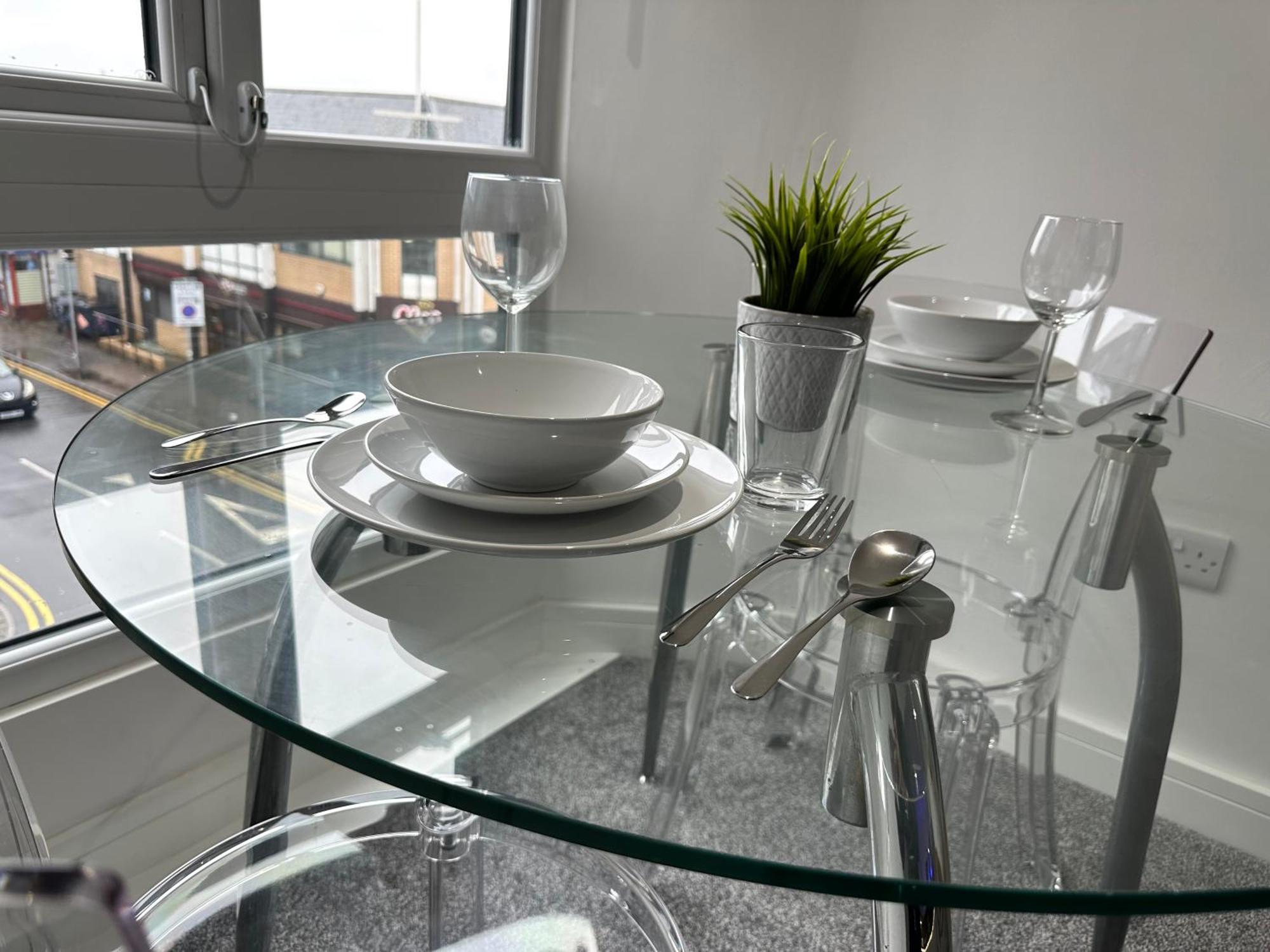 Vibrant Apartments Close To City Centre Cardiff Exteriör bild