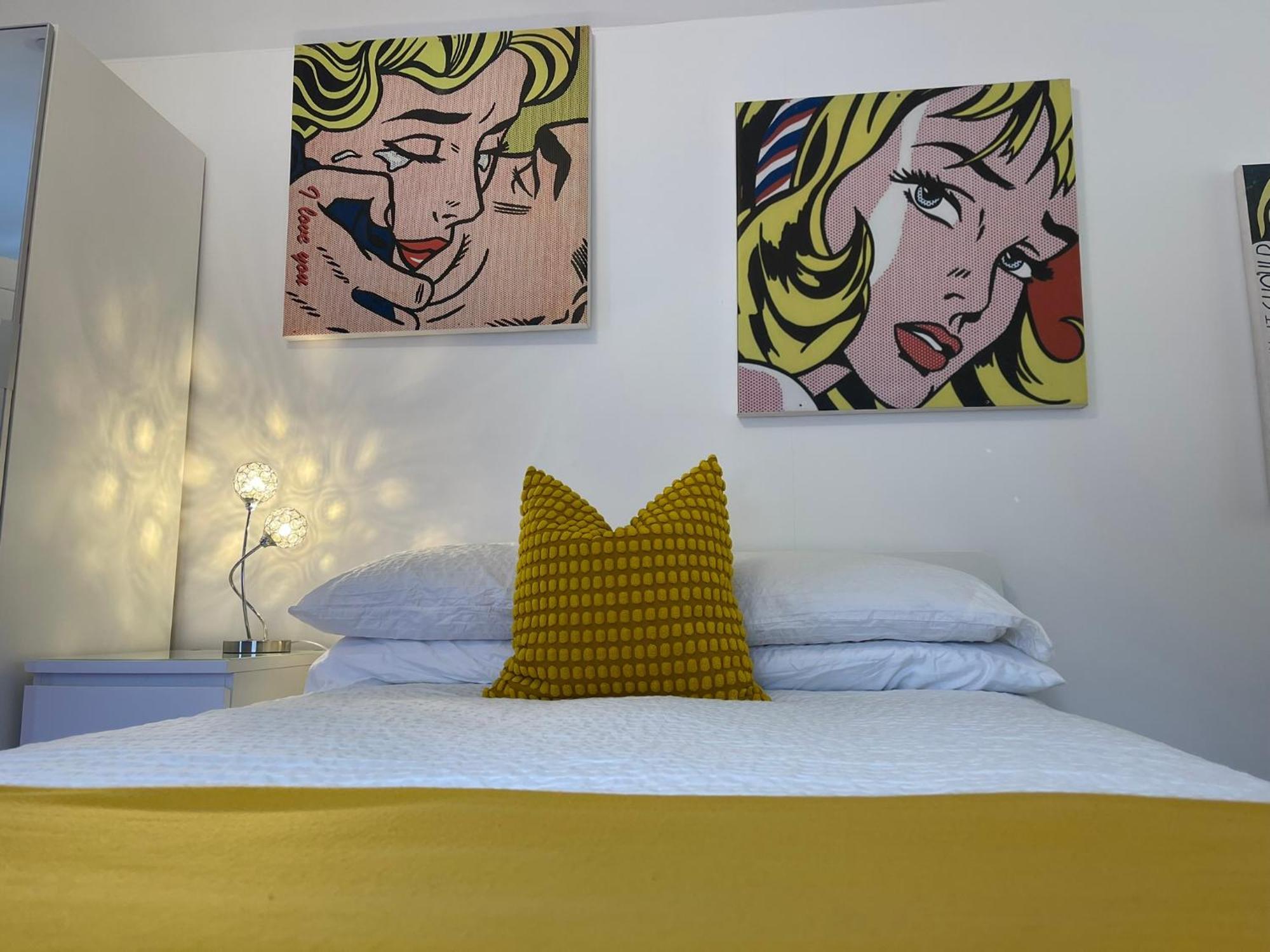 Vibrant Apartments Close To City Centre Cardiff Exteriör bild